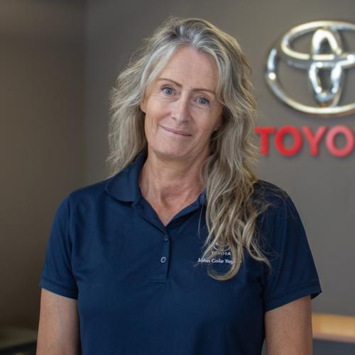 Lisa Follett